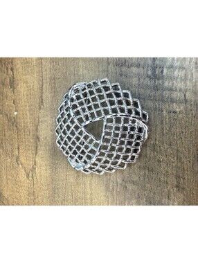 Sarah Coventry Silver Tone Woven Knot Trellis Brooch Pin